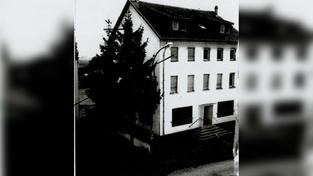 Asylbewerberunterkunft im ehemaligen Hotel "Weißes Rößl" in Saarlouis 1991 (Foto: Landespolizeipräsidium Saarland)